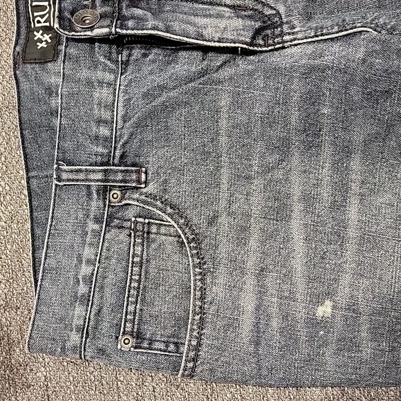 Denim shorts - Picture 3 of 5